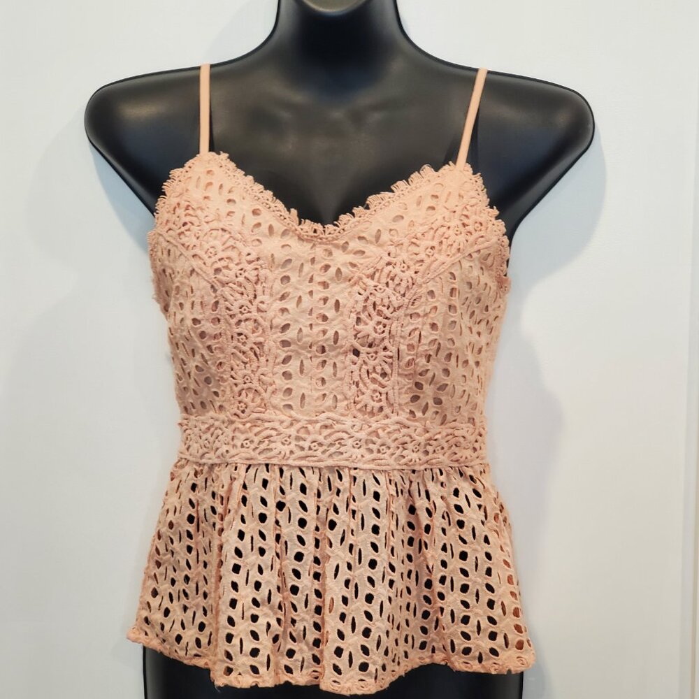 Japna Peach Lace Adjustable Strap Cotton Peplum Camin Top, Medium - Picture 7 of 7